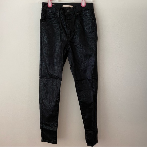 Levis Snakeskin Black Mile High Super Skinny Jeans - Picture 2 of 12
